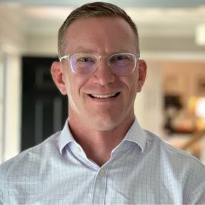 Meet your Posher, Raymond